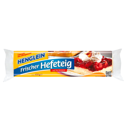 Henglein Frischer Hefeteig für Blechkuchen ausgerollt auf Backpapier 450g